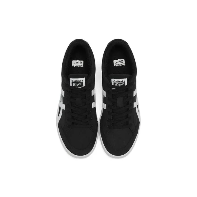 Advanti “Black White”