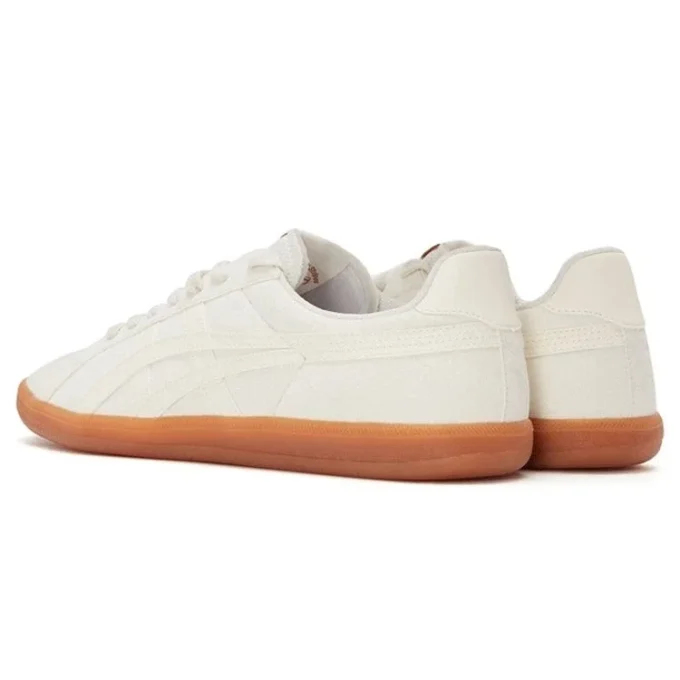 DD Trainer “Beige White Gum” DD Trainer “Beige White Gum”