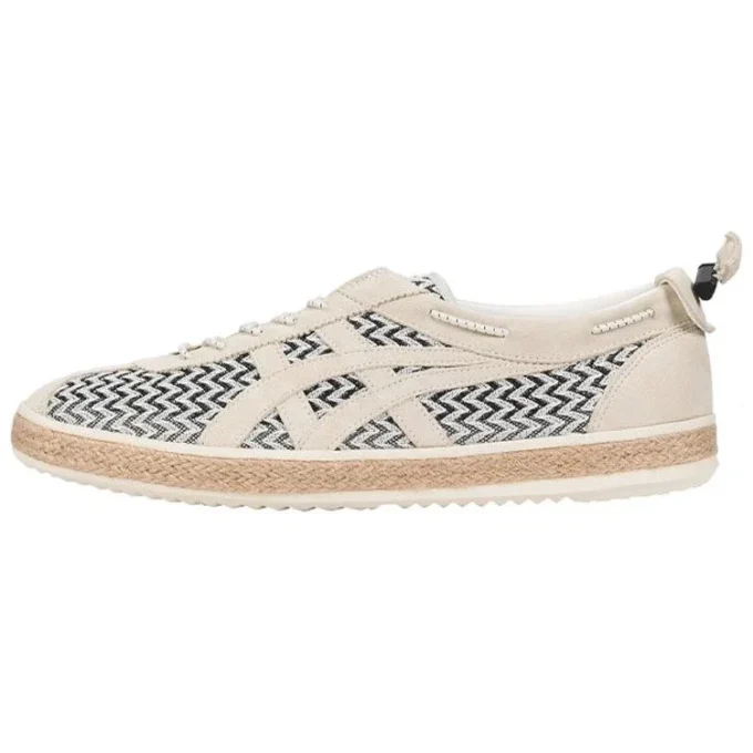 Delegation Light “Cream Black”