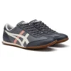Machu Racer “Dark Grey Cream”