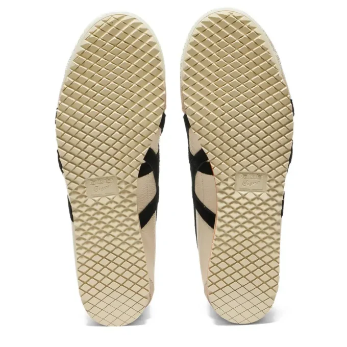 Mexico 66 SD “Cream Black”