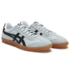 Tokuten “Beige White Black”