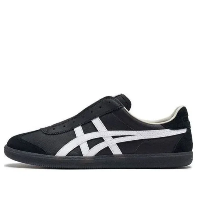 Tokuten Slip-On “Black White”